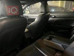 هیۆندای ئەلەنترا